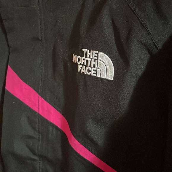 The North Face Heatseeker Jacket.  Girls XL (18) - Picture 3 of 9